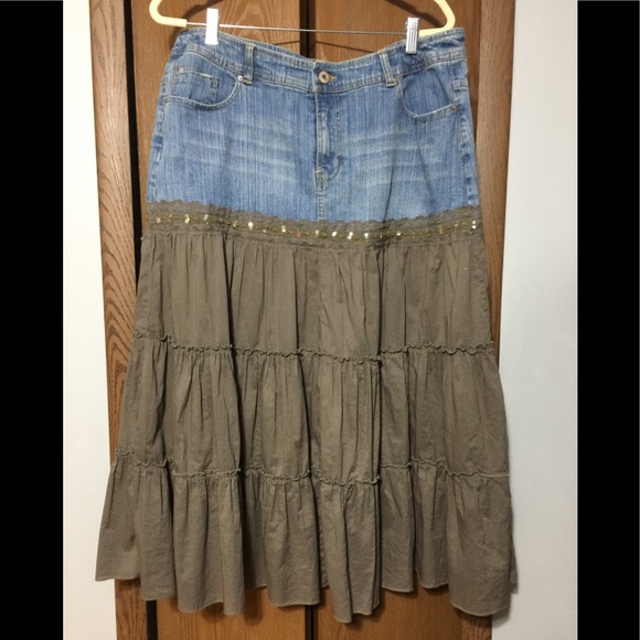 Faded Glory Dresses & Skirts - 💰FADED GLORY Maxi Skirt